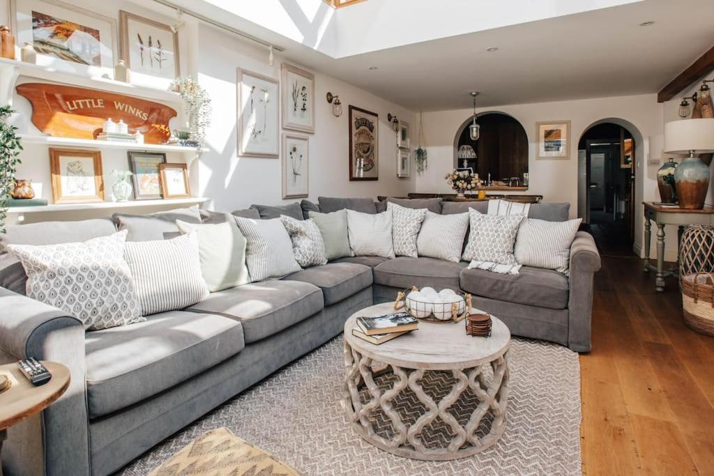 Willa Dolls House - Luxury Townhouse *Sleeps 10* Henley-on-Thames Zewnętrze zdjęcie