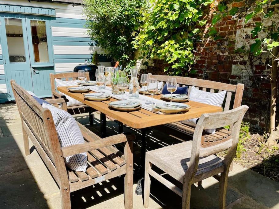Willa Dolls House - Luxury Townhouse *Sleeps 10* Henley-on-Thames Zewnętrze zdjęcie