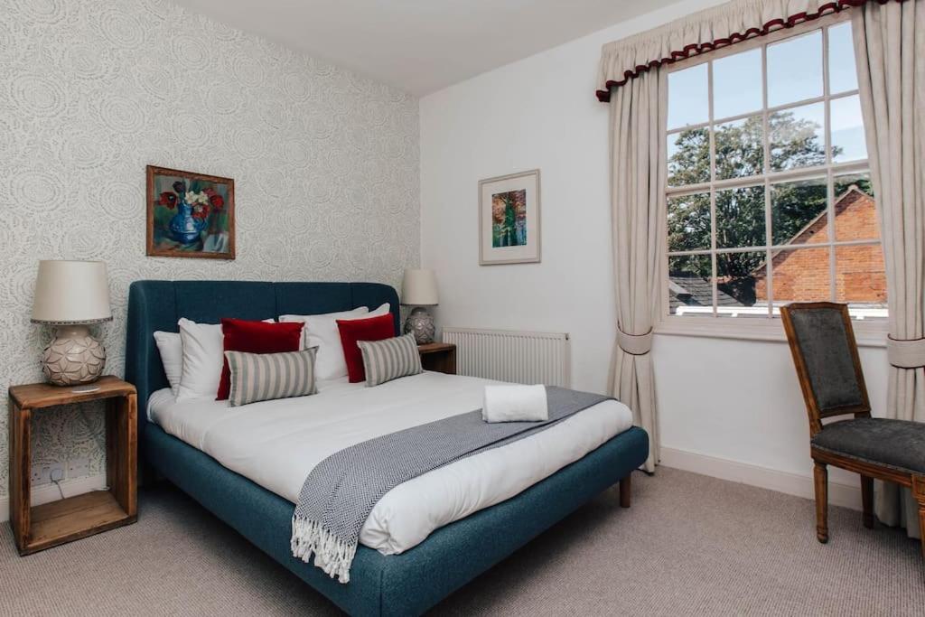 Willa Dolls House - Luxury Townhouse *Sleeps 10* Henley-on-Thames Zewnętrze zdjęcie