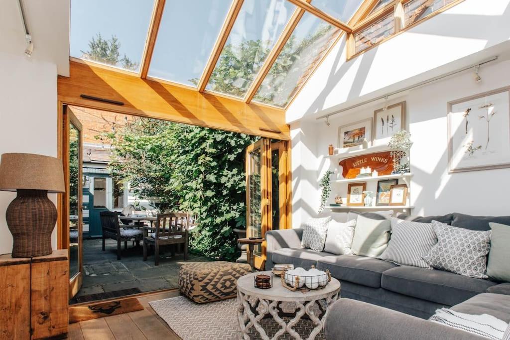Willa Dolls House - Luxury Townhouse *Sleeps 10* Henley-on-Thames Zewnętrze zdjęcie