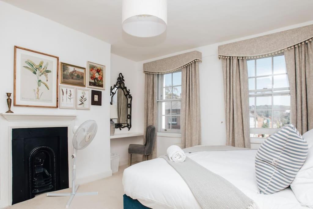 Willa Dolls House - Luxury Townhouse *Sleeps 10* Henley-on-Thames Zewnętrze zdjęcie