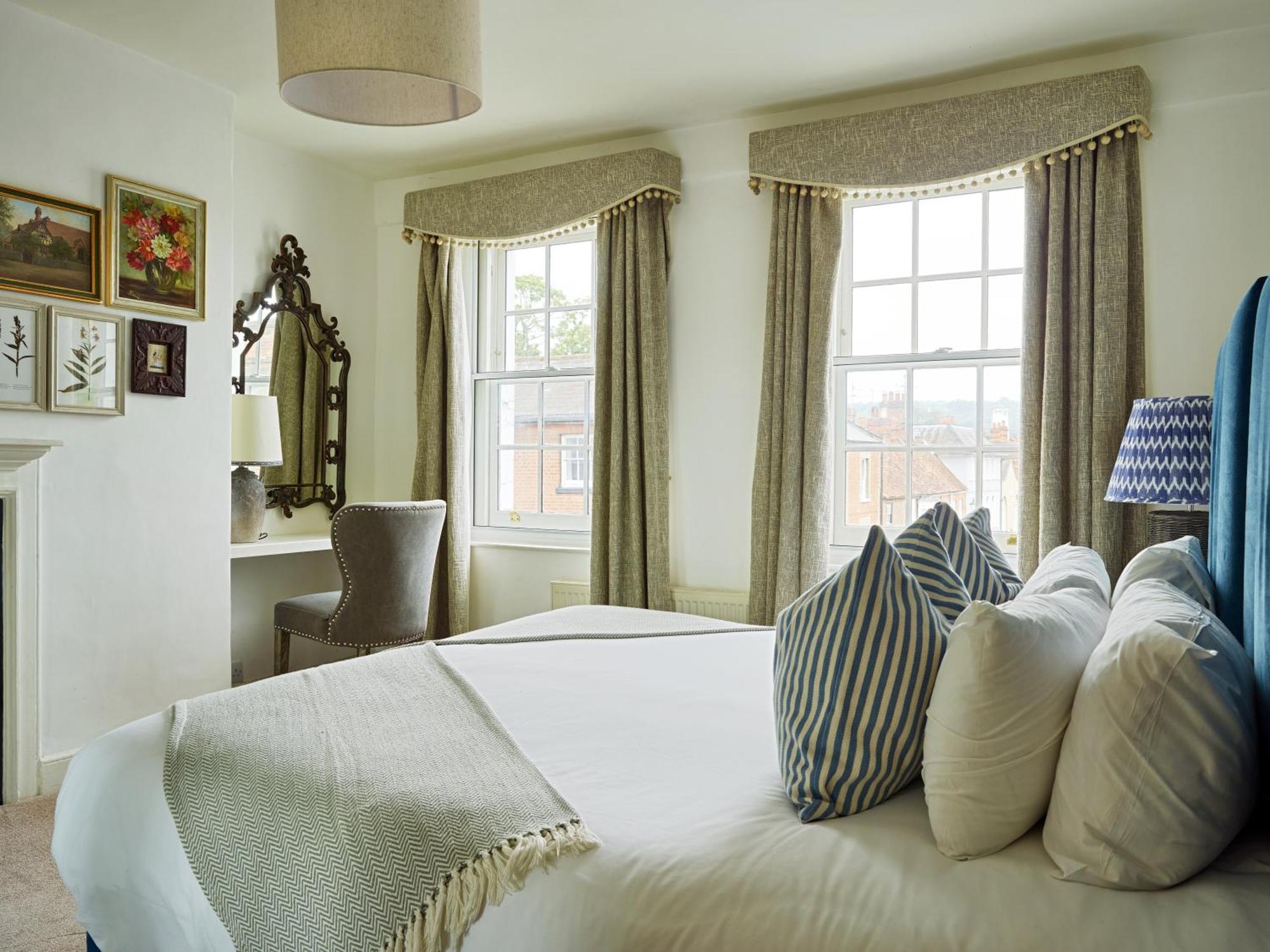 Willa Dolls House - Luxury Townhouse *Sleeps 10* Henley-on-Thames Zewnętrze zdjęcie