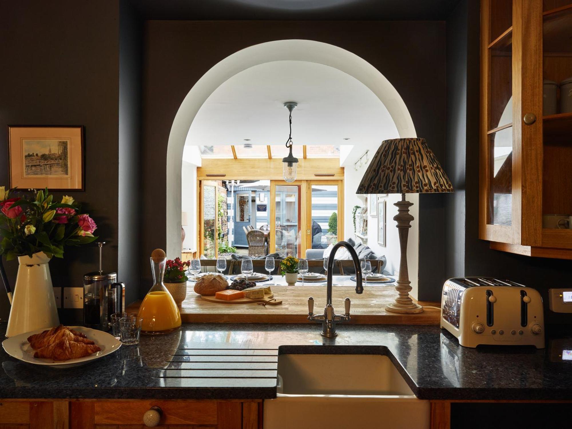 Willa Dolls House - Luxury Townhouse *Sleeps 10* Henley-on-Thames Zewnętrze zdjęcie
