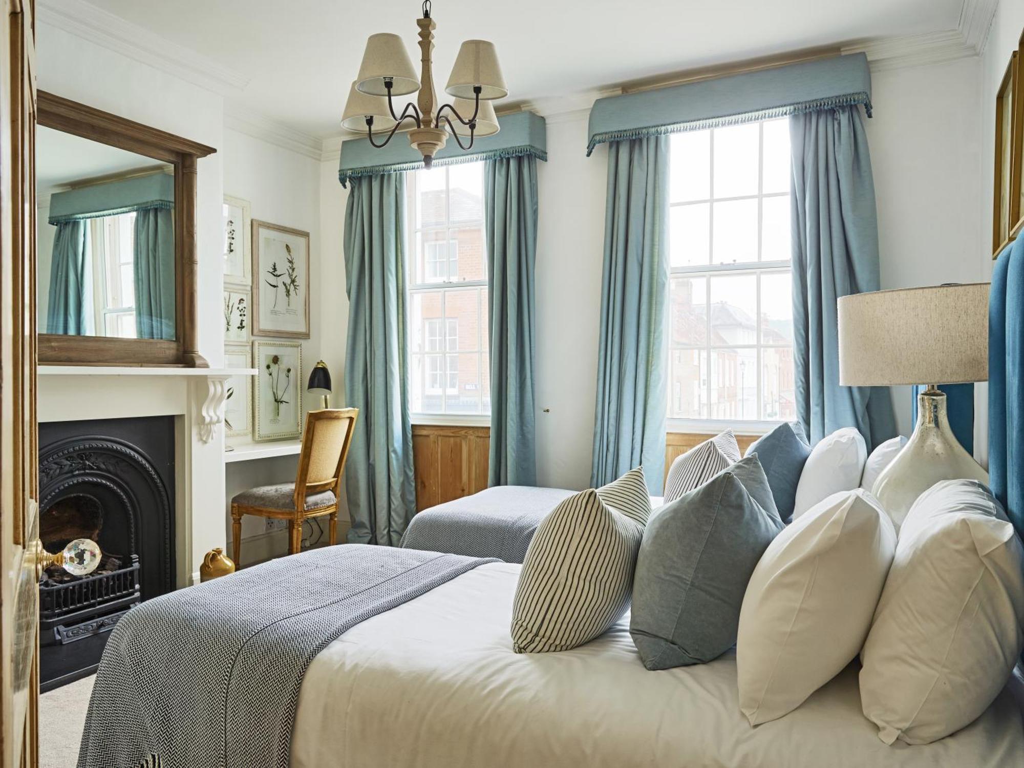 Willa Dolls House - Luxury Townhouse *Sleeps 10* Henley-on-Thames Zewnętrze zdjęcie